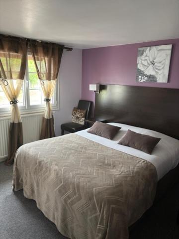 Logis Hotel De La Tour Masseret Bagian luar foto